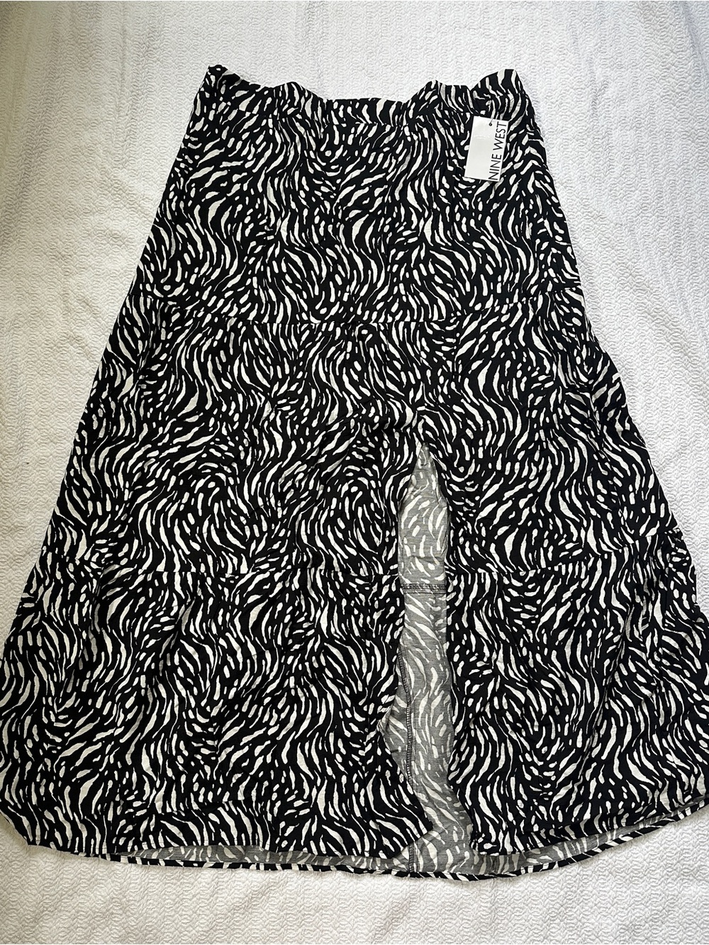 Nine West Black & White Printed Skirt